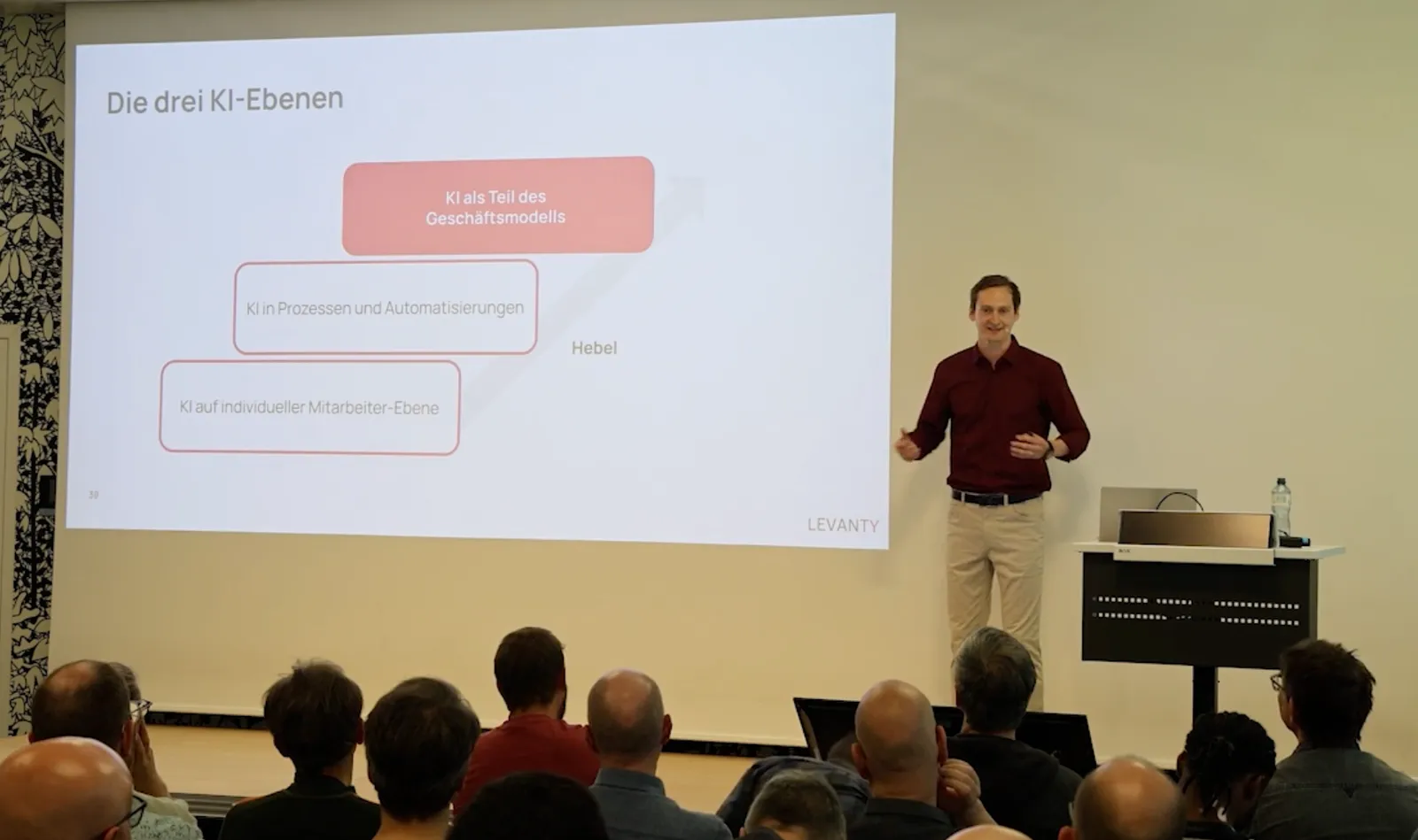 Vortrag: Vom Umsetzer zum Orchestrator - die neue Rolle der IT